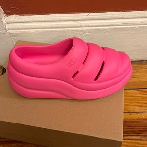 UGG Sport Clogs
